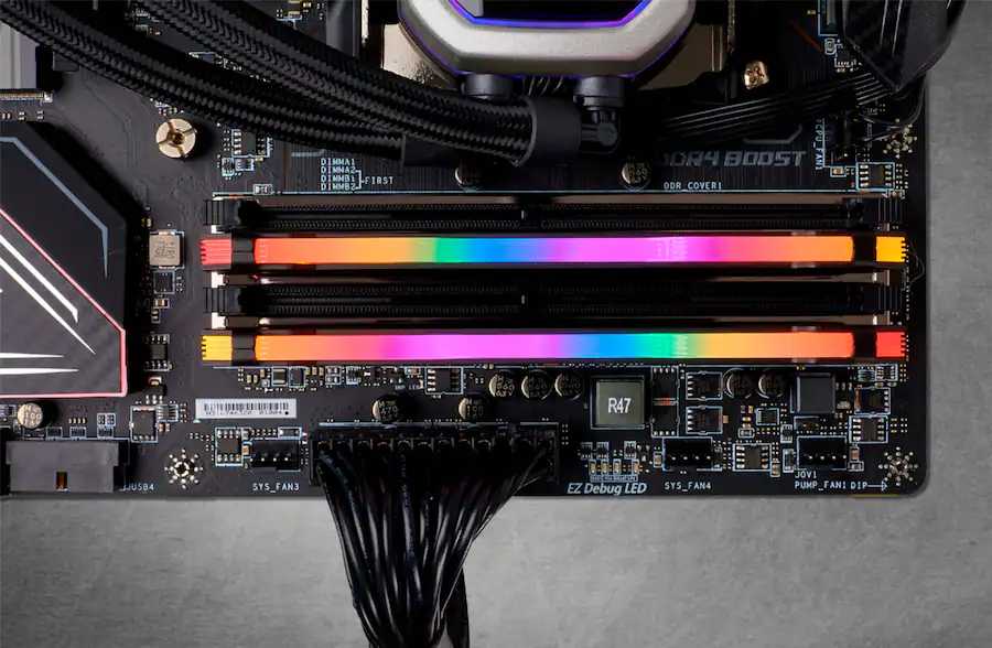 CORSAIR VENGEANCE RGB PRO 32GB (2x16GB) DDR4 3600MHz C18 UDIMM Desktop Memory, Black — Black