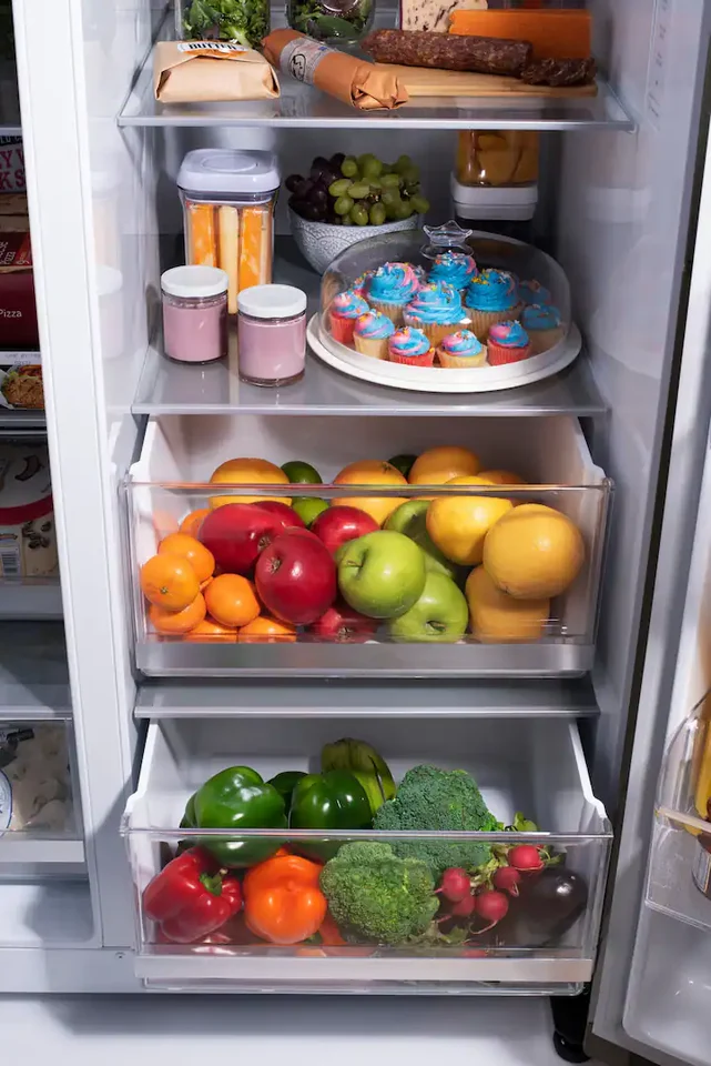 LG 27.1 Cu Ft Side by Side Smart Refrigerator with Craft Ice Black Stainless Steel