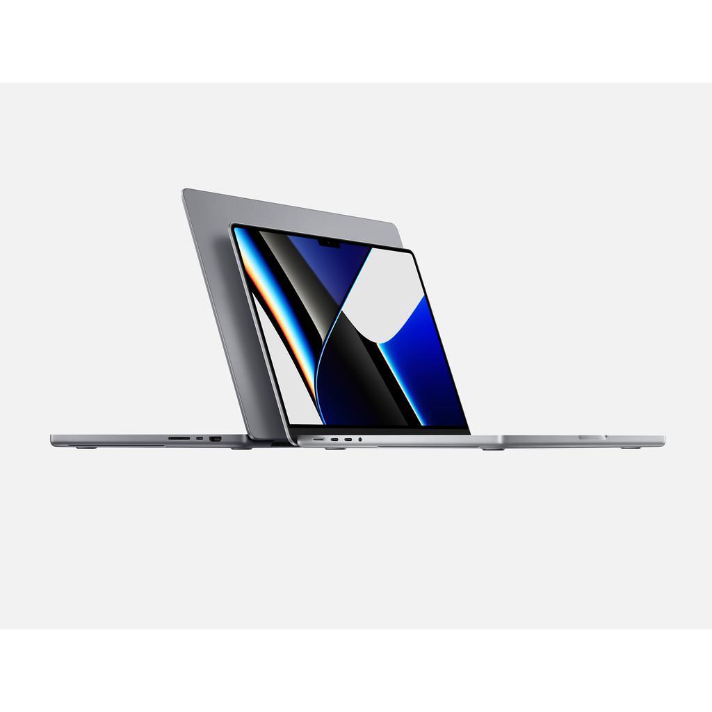 MacBook Pro — Silver